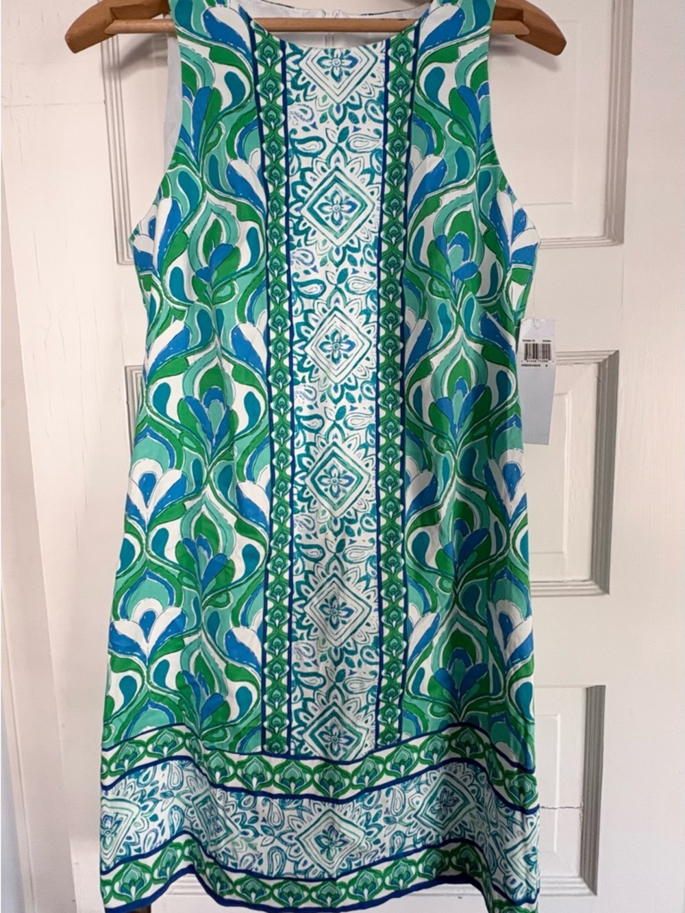 London Times NWT Shift Dress Aqua Green. Floral/Medallion Design. Cotton. Preppy